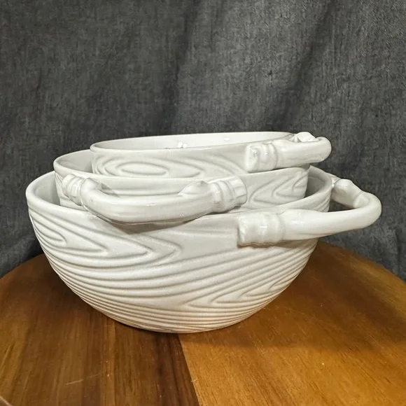 White Ceramic Bowls Set Temptations - Picture 2 of 13
